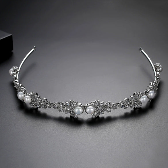 Women's Elegant Copper Zirconia Pearl Headband With Floral Detail Minimalist Bridal Hair Accessory