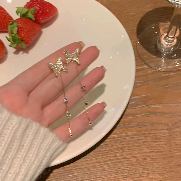 Women's Elegant Fashionable Ear Studs With Pearl Mango Shape Alloy Material Electroplating Treatment And Bow Pattern