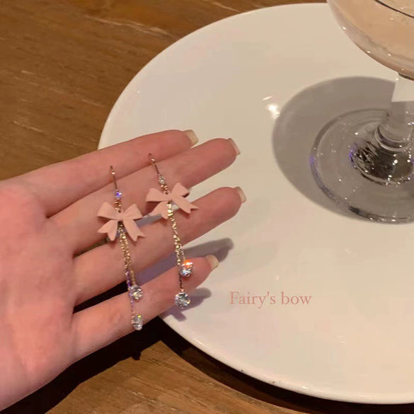 Women's Elegant Fashionable Ear Studs With Pearl Mango Shape Alloy Material Electroplating Treatment And Bow Pattern