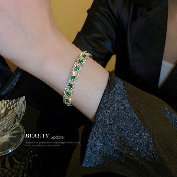 Women's Elegant Geometric Alloy Bracelet With Square Diamond Style Detail Fashion Light Luxury Jewelry