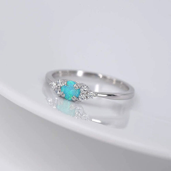 Women's Elegant Geometric Copper Imitation Opal Ring With Zirconia