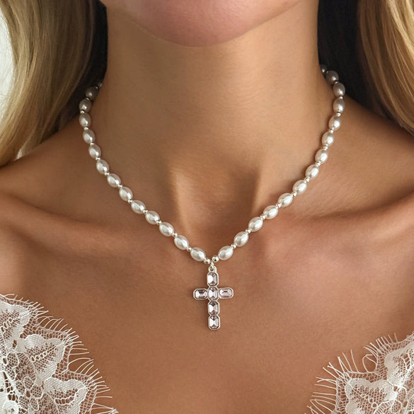 Women's Elegant Geometric Imitation Pearl Beaded Pendant Necklace With Alloy Cross Charm And Lobster Clasp
