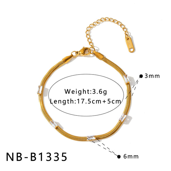 Women's Elegant Geometric Square Zirconia Stainless Steel Bracelet With 18K Gold Vacuum Plating