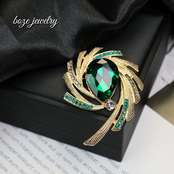 Women's Elegant Geometric Zinc Alloy Brooch With Electroplating