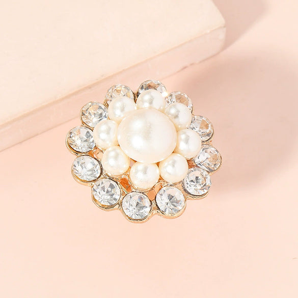 Women's Elegant Open Alloy Ring With Pearl And Diamond Flower Design Simple Retro Style Adjustable Statement Ring