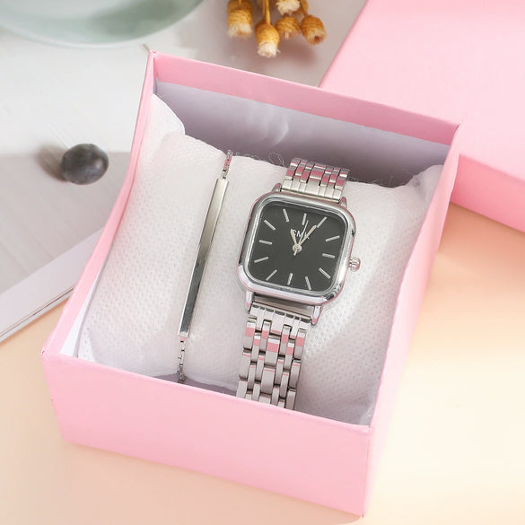 Women's Elegant Simple Alloy Strip Quartz Round Watch Bracelet