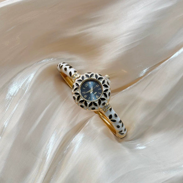 Women's Enamel Bracelet Watch With Colorful Dial Luxurious Retro Jewelry Design And Versatile Plated Finish