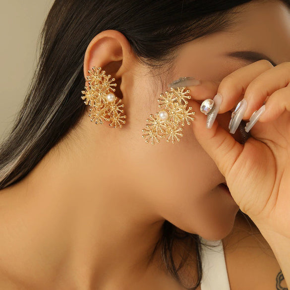 Women's Exaggerated Flower Tassel Earrings With Pearl And Rhinestone Details Electroplated Iron Design And Stainless Steel Posts