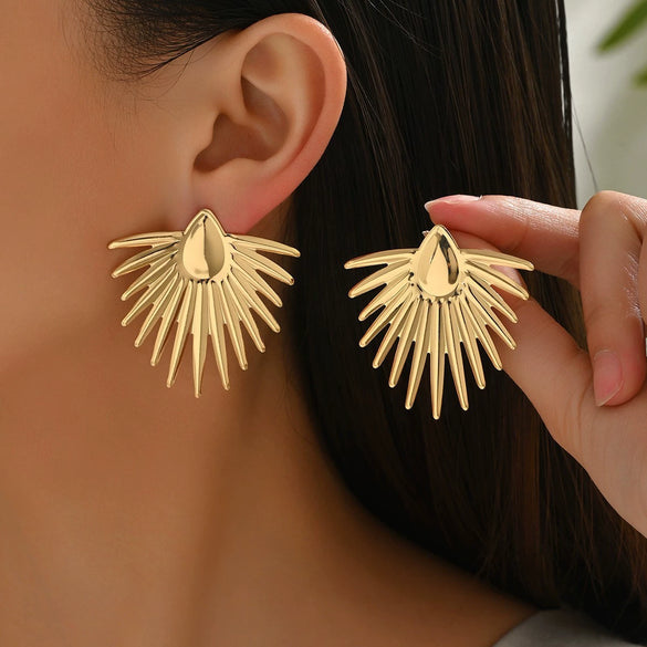 Women's Exaggerated Geometric Ring Earrings With Irregular Iron Design And Electroplated Finish