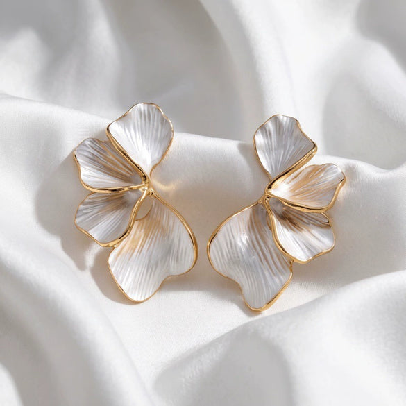 Women's Exaggerated Irregular Leaf Flower Earrings With Dimensional Layered Alloy Design And Electroplated Finish