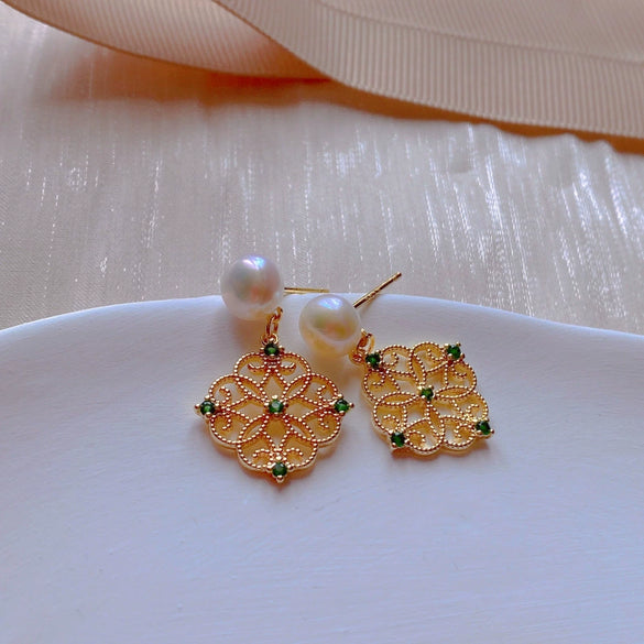Women's Exotic 925 Silver Needle Natural Freshwater Pearl Alien Shape Earrings