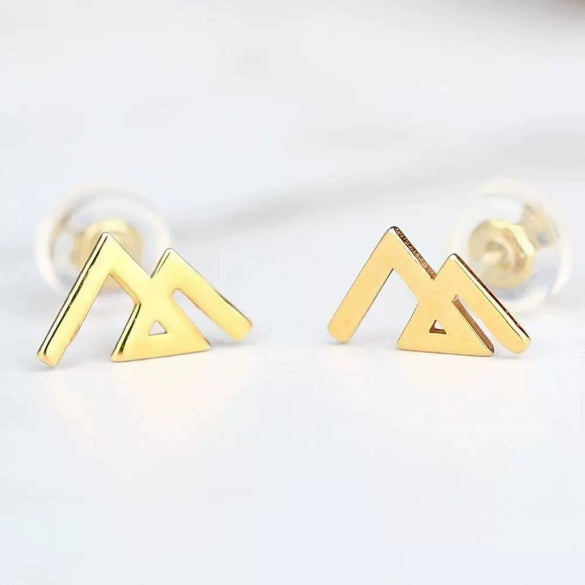 Women’s Exquisite Fashion Geometric Mountain Peak Earrings In Electroplated Copper With A Simple Unique High End Design