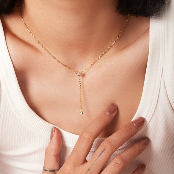 Women's Fashion All Match Titanium Steel Necklace With 18K Gold Single Crown And White Zircon Pendant Geometric Pattern Electroplated