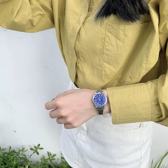 Women's Fashion Alloy Band Round Dial Quartz Bracelet Watch
