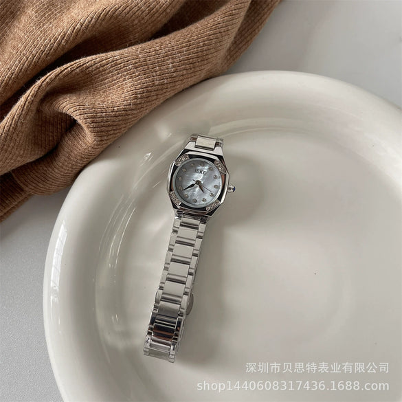 Women's Fashion Alloy Case Quartz Watch With Diamondencrusted Polygon Design And Steel Band