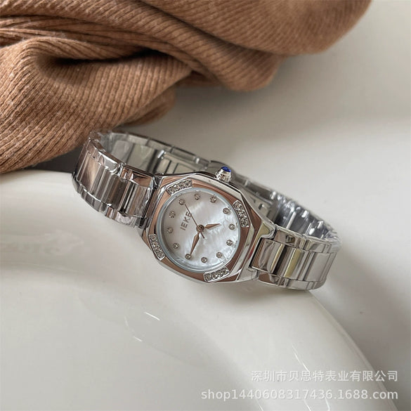 Women's Fashion Alloy Case Quartz Watch With Diamondencrusted Polygon Design And Steel Band