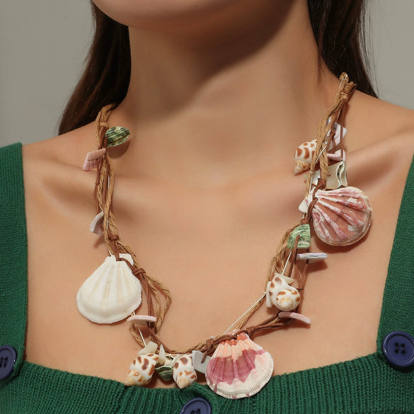 Women's Fashion Alloy Flower Necklace Handmade Shell Collarbone Chain With Electroplated Horse Whip Chain