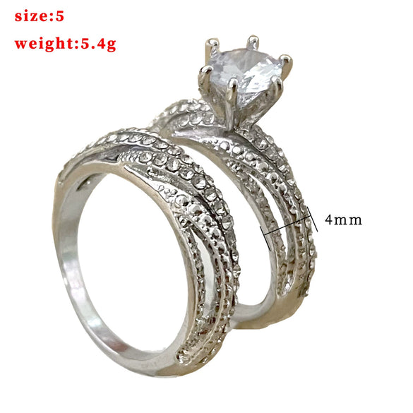 Women's Fashion Alloy Geometric Engagement Ring With Flash Diamond Look Electroplated Simple Elegant Design