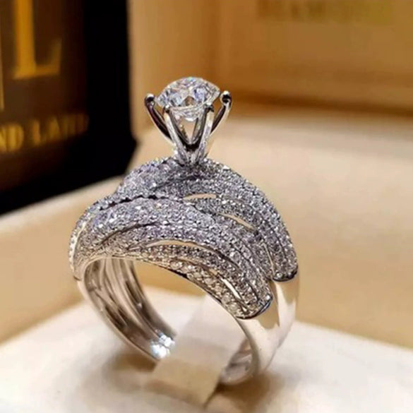 Women's Fashion Alloy Geometric Engagement Ring With Flash Diamond Look Electroplated Simple Elegant Design