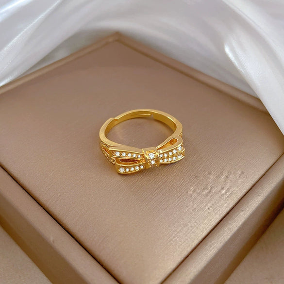 Women's Fashion Bow Luxury Ring Brass Real Gold Plated Crown Design