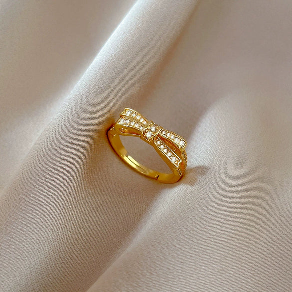 Women's Fashion Bow Luxury Ring Brass Real Gold Plated Crown Design