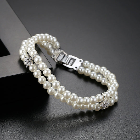 Women's Fashion Copper Bracelet With Imitation Pearls And Crystal Zircon Geometric Design Electroplated Hand Jewelry