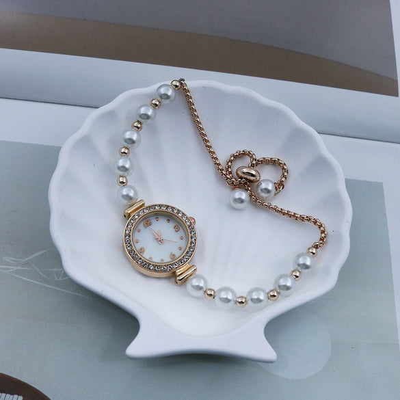 Women's Fashion Diamondencrusted Pearl Alloy Watch With Round Dial