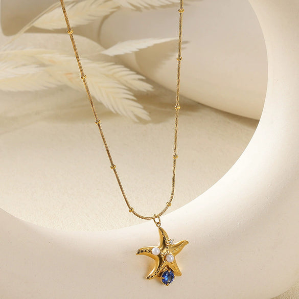 Women's Fashion Elegant Necklace Fivepointed Star Zircon Pearl Clavicle Chain Titanium Steel Stainless Steel Electroplated Flower Style