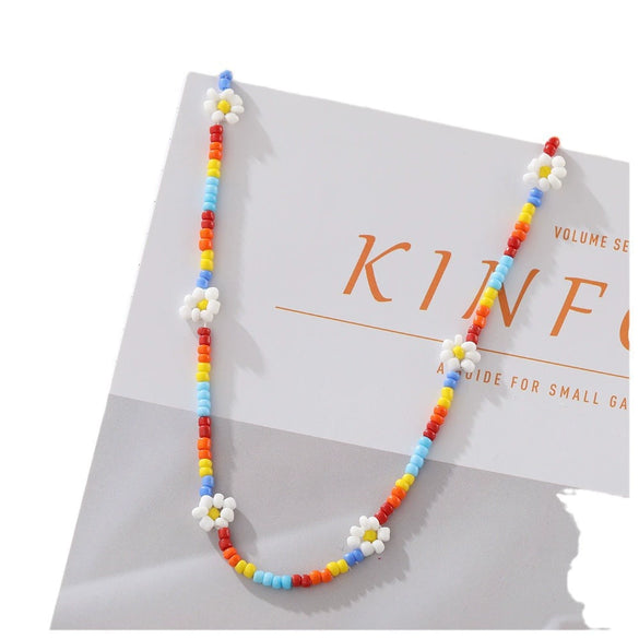 Women's Fashion Exquisite Beaded Necklace With Glass Glazed Beads And Artificial Crystal Pendant In Flower Shape Seiko Processed