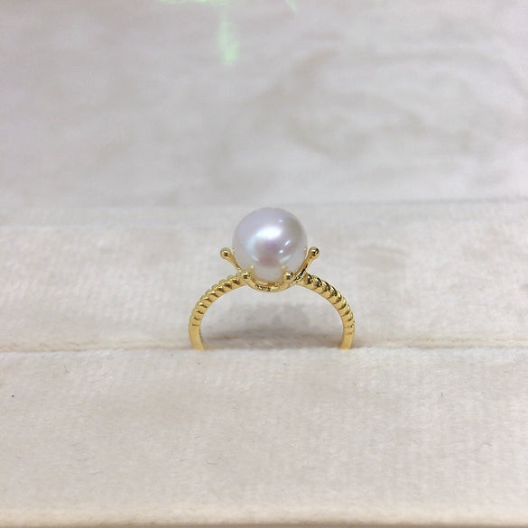 Women's Fashion Freshwater Pearl Ring In S925 Sterling Silver Round Shape