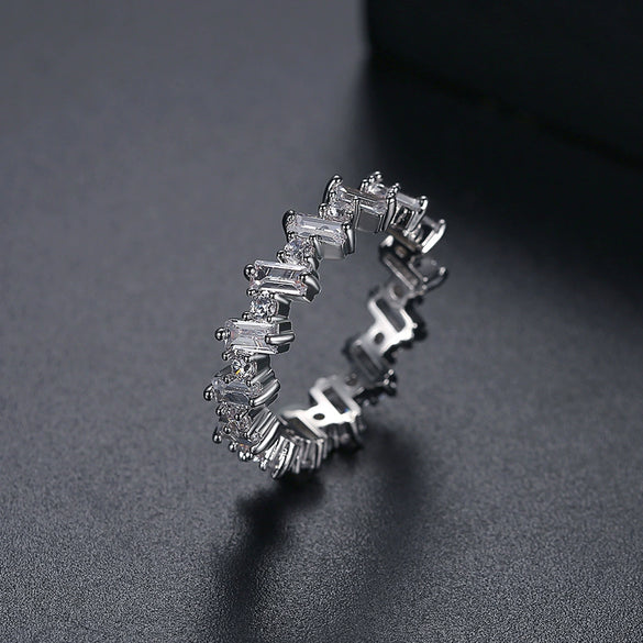 Women's Fashion Geometric Pink Donut Ring Copper Zircon Inlay Electroplated Statement Jewelry