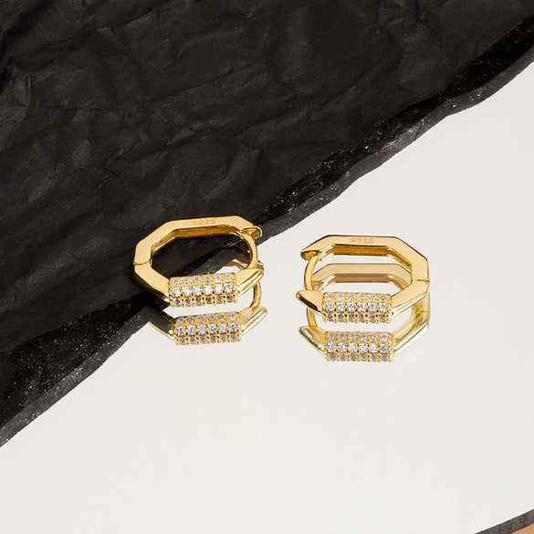 Women's Fashion Geometric 925 Silver Ring And Earrings With Electroplating Treatment
