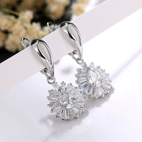 Women's Fashion Heart Zircon Earrings Gold Plated Copper Exaggerated Statement Jewelry