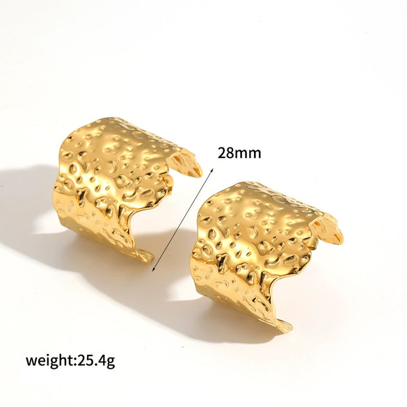 Women's Fashion Highend Geometric Cshaped Stainless Steel Earrings With Flower Pattern 18K Goldplated