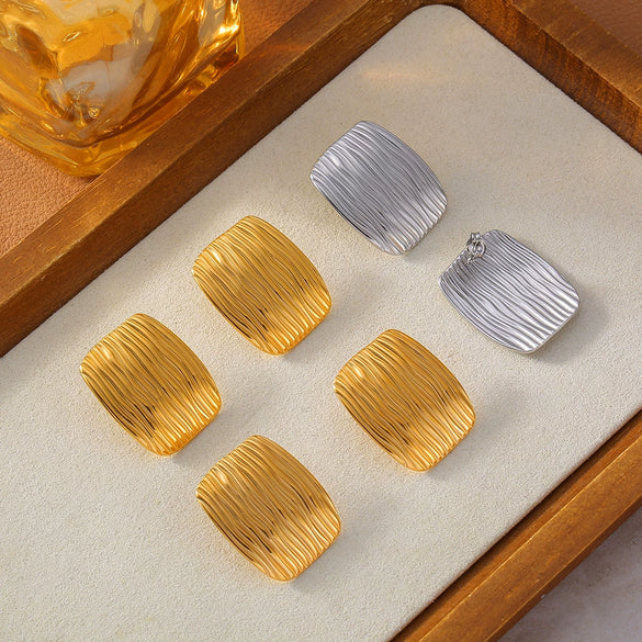 Women's Fashion Jewelry 316L Stainless Steel Square Multilayer Chain Electroplated Design