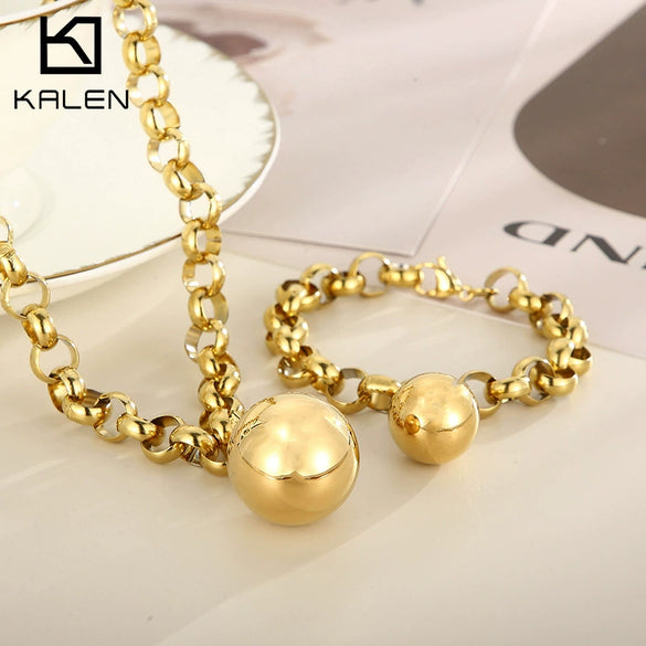 Women's Fashion Jewelry Twopiece Set With Titanium Steel And Pearl Chain And Large Ball Design