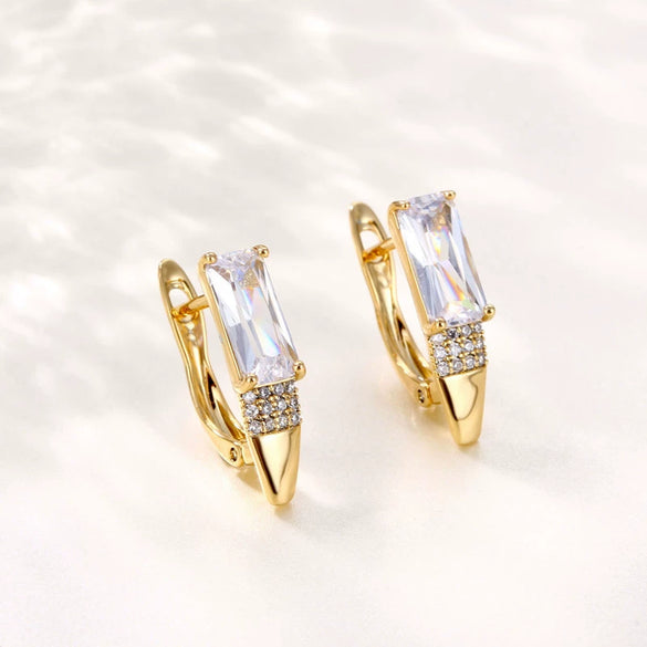 Women's Fashion Metal U Shaped Geometric Zircon Earrings With Electroplated Textured Finish