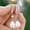 Women's Fashion Ol And Minimalist Geometric Copper Artificial Pearl Dropshaped Diamondembedded Earrings