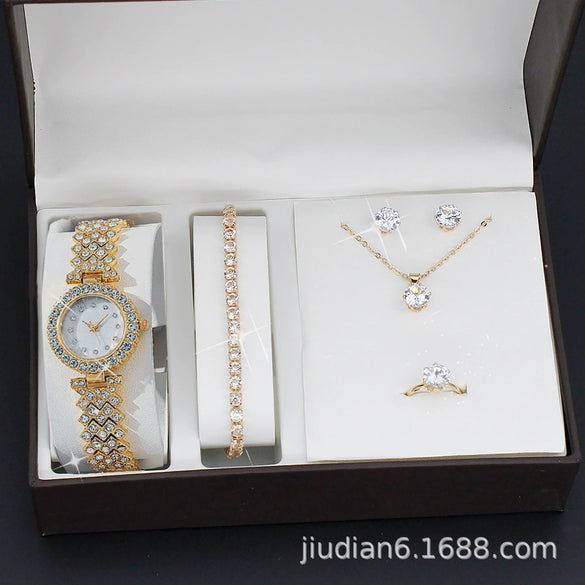Women's Fashion Quartz Watch With Alloy Case Imitation Leather Strap And Stainless Steel Clasp Round Dial
