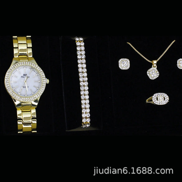 Women's Fashion Quartz Watch With Alloy Case Imitation Leather Strap And Stainless Steel Clasp Round Dial