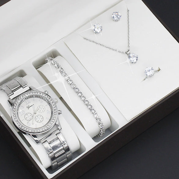 Women's Fashion Quartz Watch With Alloy Case Imitation Leather Strap And Stainless Steel Clasp Round Dial