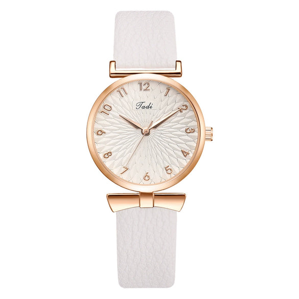 Women's Fashion Quartz Watch With Round Dial Alloy Case Textile Strap And Ordinary Glass Mirror