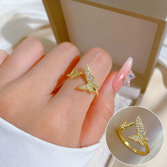 Women's Fashion Ring Brass Material With Crown Pattern And Real Gold Electroplating