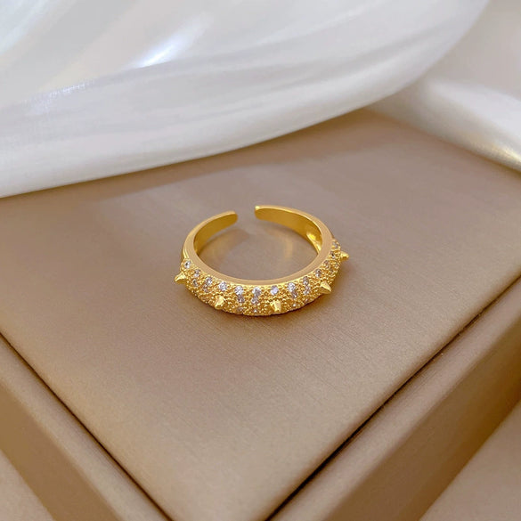 Women's Fashion Ring Brass Real Gold Plating Microinlay Thorn Crown Design