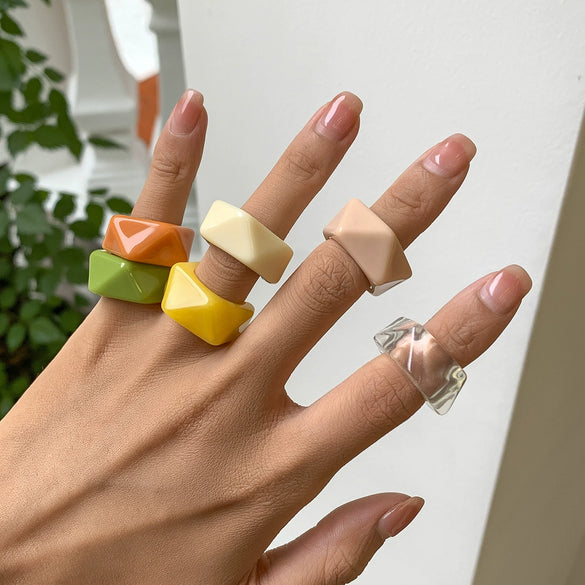 Women's Fashion Simple Geometric Plastic And Resin Ring And Bracelet