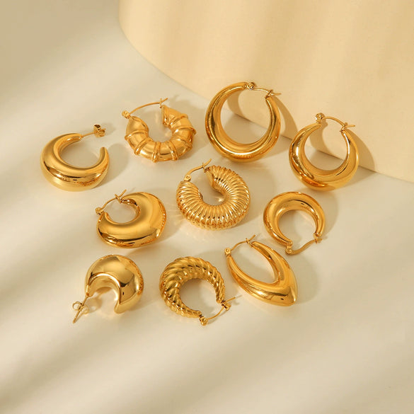 Women's Fashion Stainless Steel Geometric Hollow Electroplated Allmatch Nonfading Earrings