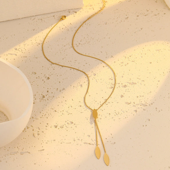 Women's Fashion Stainless Steel Sweater Chain With Water Drop Disc Pendant And Electroplating Treatment