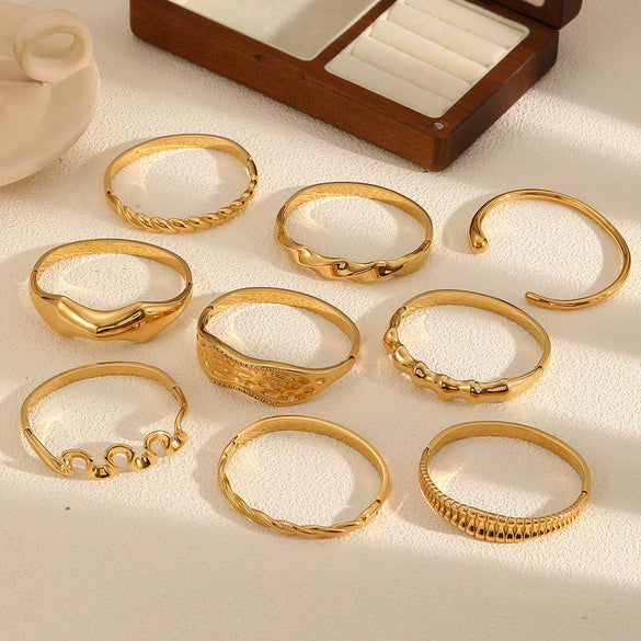 Women's Fashion Temperament Widesided Stainless Steel Bracelet With Geometric Pattern And Electroplating Process