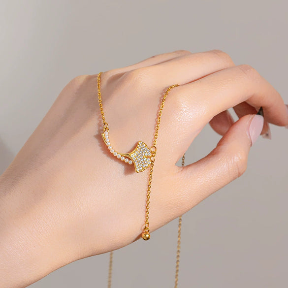 Women's Fashion Titanium Steel And Copper Ginkgo Leaf Tassel Necklace With Diamond Design