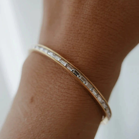 Women's Fashion Titanium Steel And Stainless Steel Geometric Zircon Inlaid Electroplated Bracelet